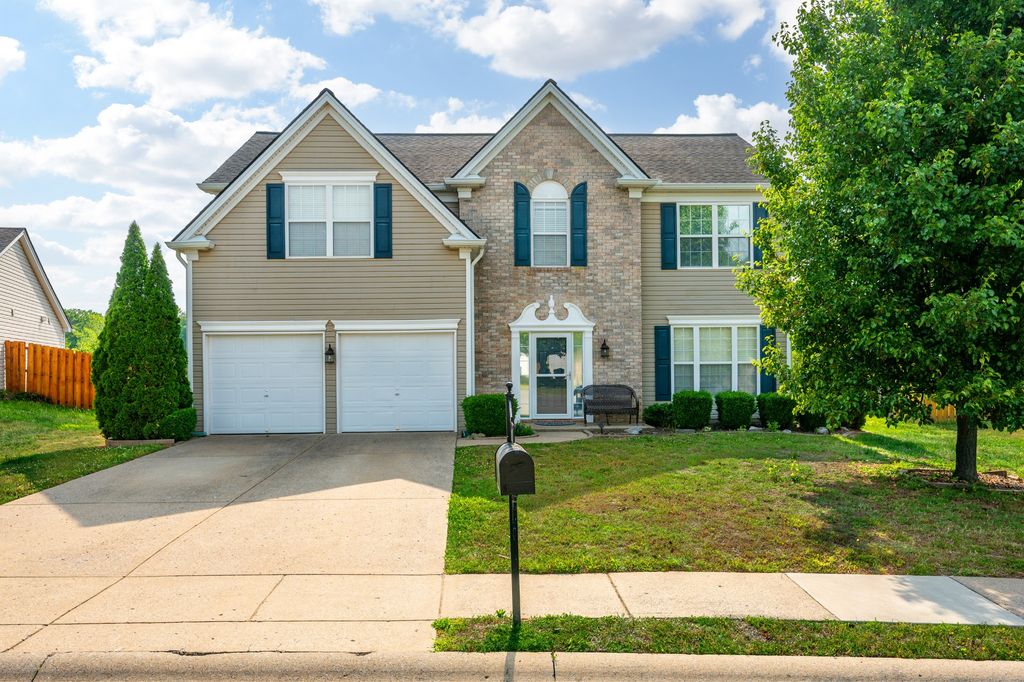 1713 Kendall Cove Ln, Mount Juliet, TN 37122