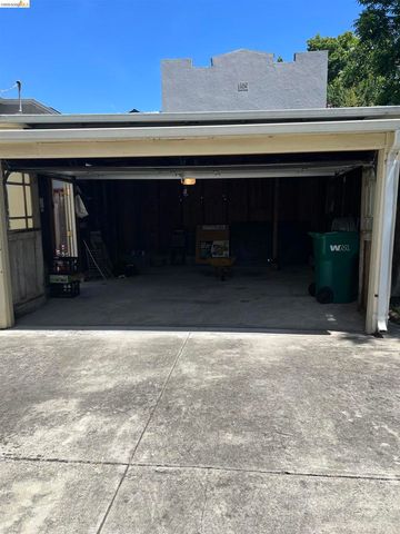 3788 LAKESHORE, Oakland, CA 94610