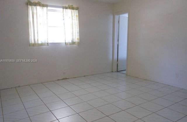 4955 NW 55th Street, Tamarac, FL 33319
