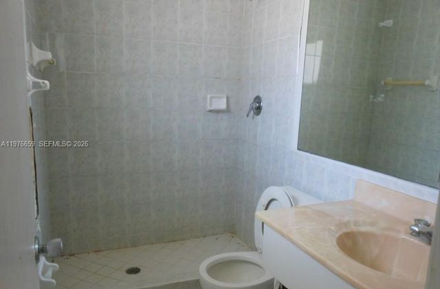 4955 NW 55th Street, Tamarac, FL 33319
