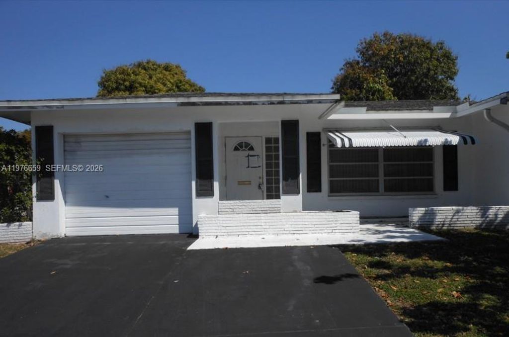 4955 NW 55th Street, Tamarac, FL 33319