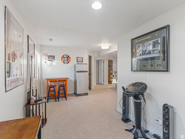 1137 W 2500 S, Syracuse, UT 84075