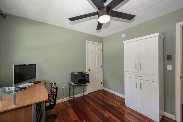 401 N Gate Road, Manchester, NH 03104