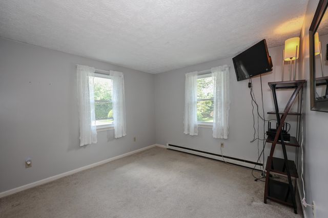 401 N Gate Road, Manchester, NH 03104
