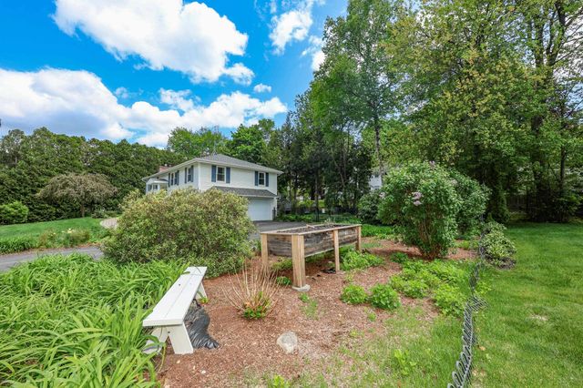 401 N Gate Road, Manchester, NH 03104