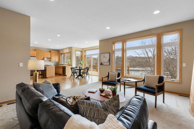 1080 82nd Street E, Inver Grove Heights, MN 55077