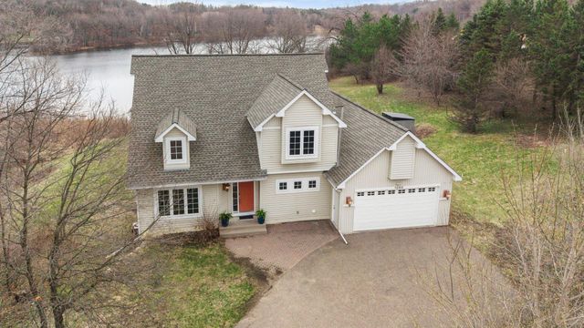 1080 82nd Street E, Inver Grove Heights, MN 55077