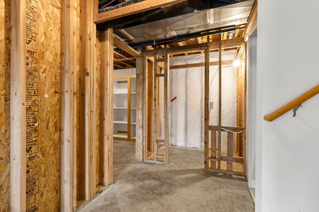 1080 82nd Street E, Inver Grove Heights, MN 55077