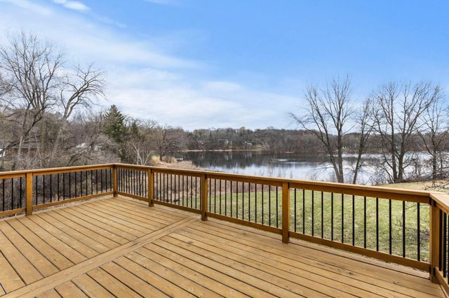 1080 82nd Street E, Inver Grove Heights, MN 55077