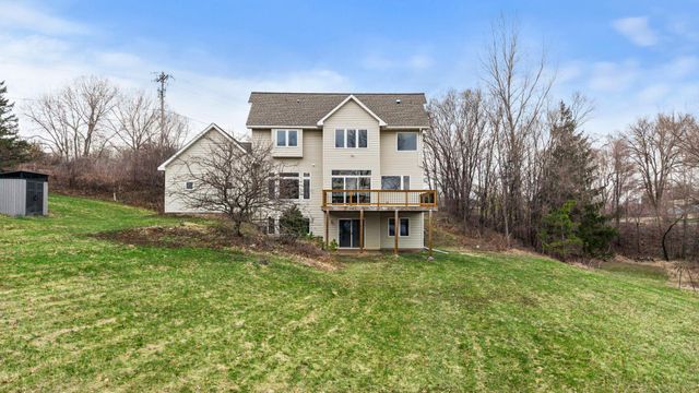 1080 82nd Street E, Inver Grove Heights, MN 55077
