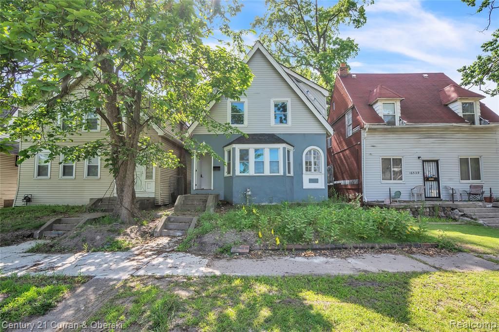 16523 Log Cabin Street, Highland Park, MI 48203