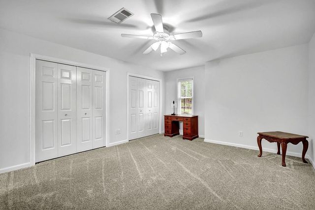 842 Laurel Crest SW Court, Marietta, GA 30064