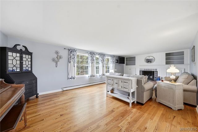 4660 Apple Drive, Lewiston, NY 14092