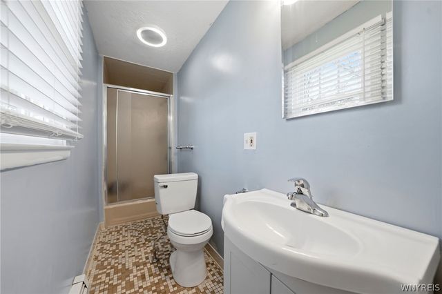 4660 Apple Drive, Lewiston, NY 14092