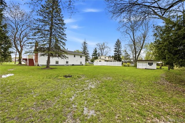 4660 Apple Drive, Lewiston, NY 14092