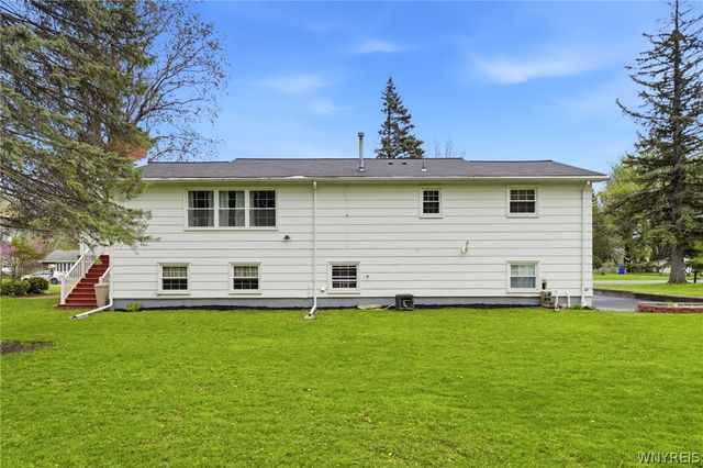 4660 Apple Drive, Lewiston, NY 14092