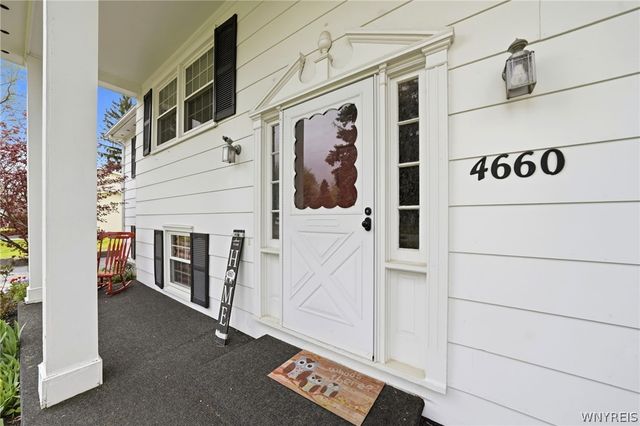 4660 Apple Drive, Lewiston, NY 14092