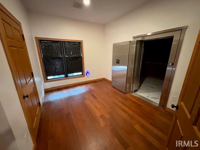 203 NE 1st. Street, Loogootee, IN 47553