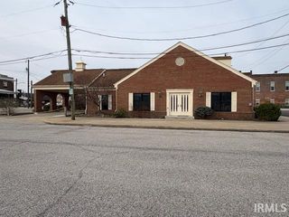 203 NE 1st. Street, Loogootee, IN 47553
