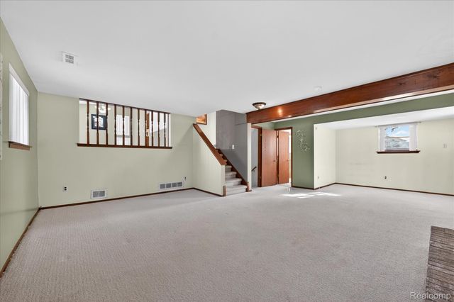 37959 Streamview Drive, Sterling Heights, MI 48312