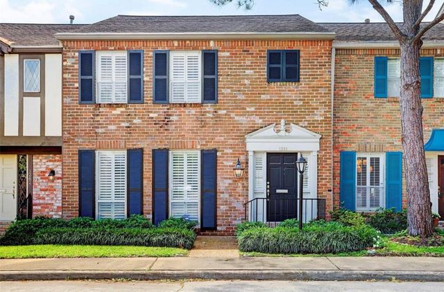 1260 Fountain View Drive 171, Houston, TX 77057