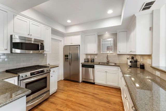 1260 Fountain View Drive 171, Houston, TX 77057