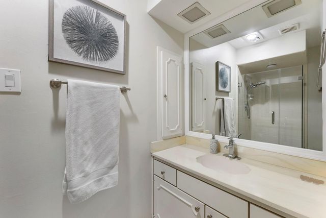 1260 Fountain View Drive 171, Houston, TX 77057