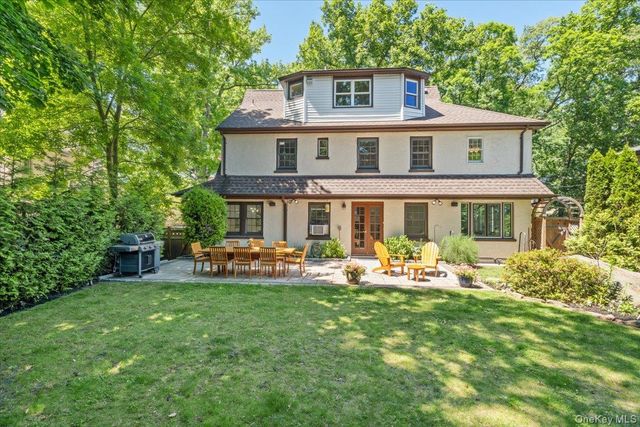 65 Wildwood Road, New Rochelle, NY 10804