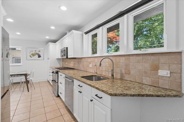 65 Wildwood Road, New Rochelle, NY 10804