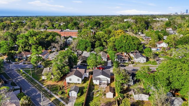 1042 LARK Street, Jacksonville, FL 32205
