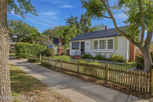 1042 LARK Street, Jacksonville, FL 32205