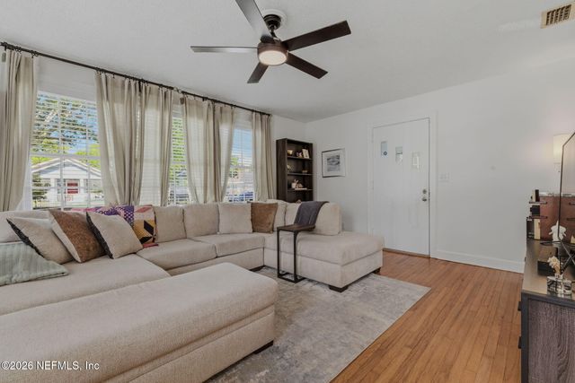 1042 LARK Street, Jacksonville, FL 32205