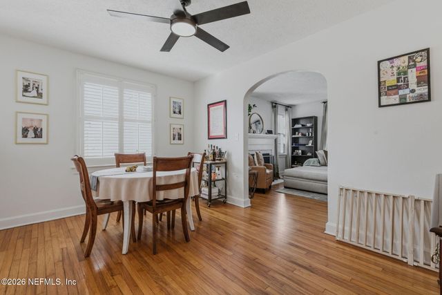 1042 LARK Street, Jacksonville, FL 32205