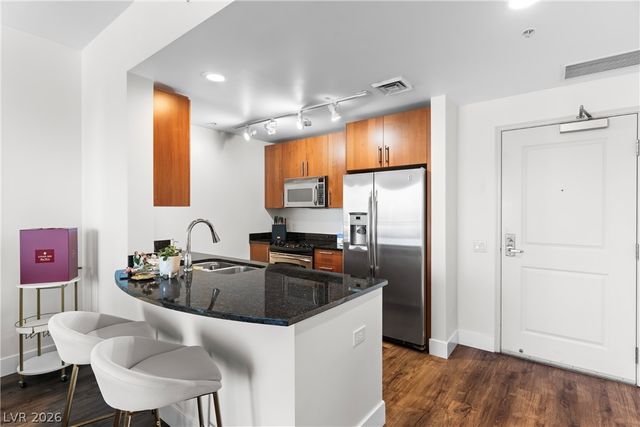 200 West Sahara Avenue 2506, Las Vegas, NV 89102