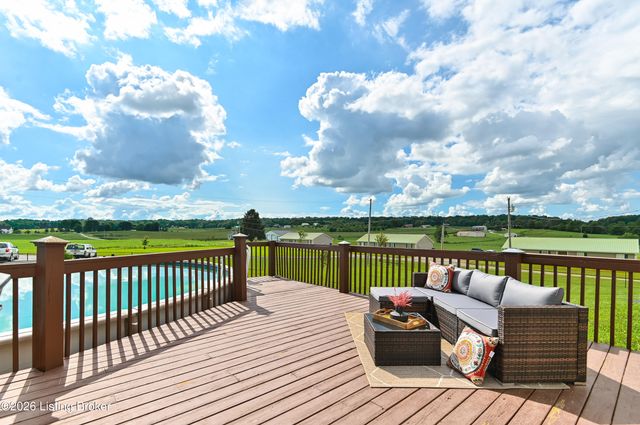 12533 Rineyville Rd, Vine Grove, KY 40175