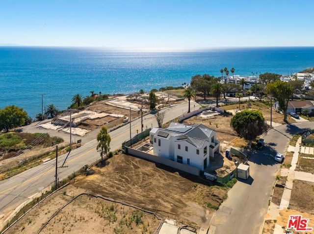 17056 Livorno Drive, Pacific Palisades (los Angeles), CA 90272