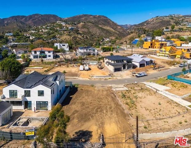 17056 Livorno Drive, Pacific Palisades (los Angeles), CA 90272