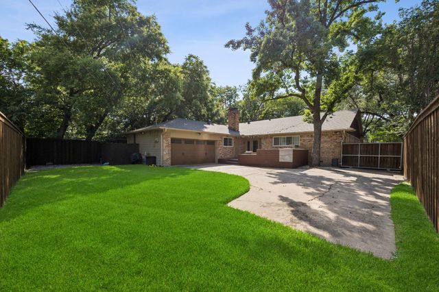 7030 Town North Drive, Dallas, TX 75231