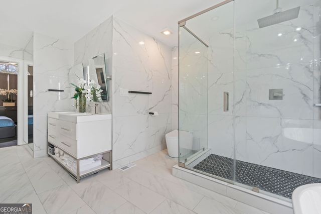 4367 Dunmore Road NE, Marietta, GA 30068