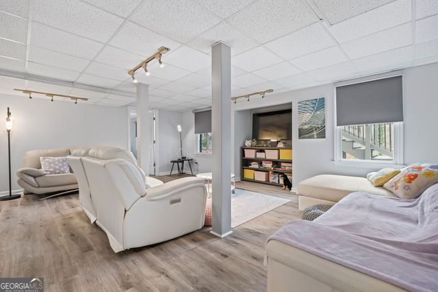 4367 Dunmore Road NE, Marietta, GA 30068