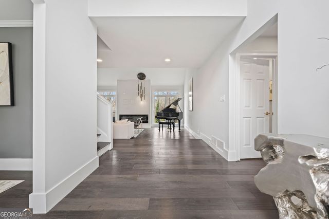 4367 Dunmore Road NE, Marietta, GA 30068