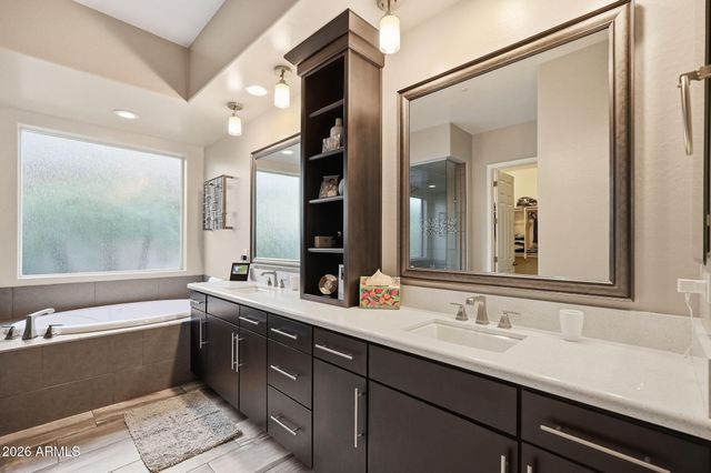 7618 W CHAMA Drive, Peoria, AZ 85383