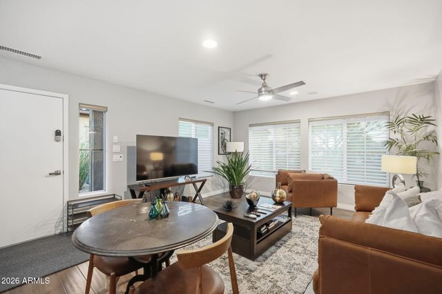 7618 W CHAMA Drive, Peoria, AZ 85383