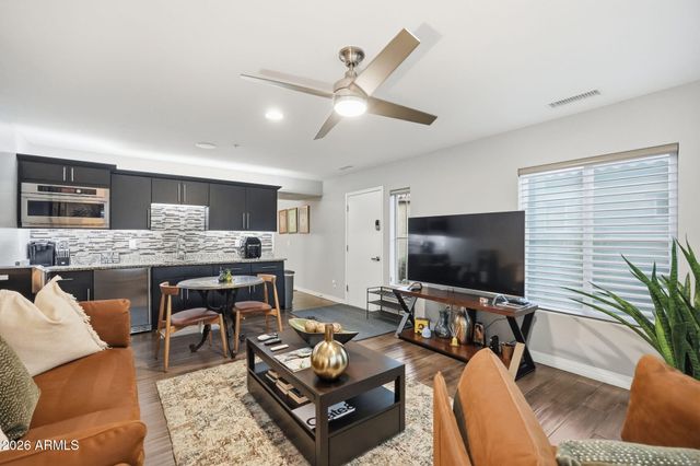 7618 W CHAMA Drive, Peoria, AZ 85383