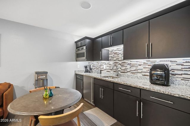 7618 W CHAMA Drive, Peoria, AZ 85383