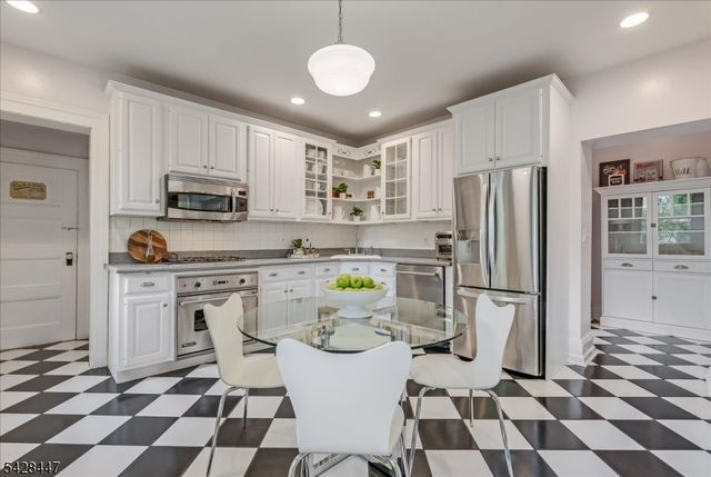 118 S Fullerton Ave, Montclair Twp., NJ 07042