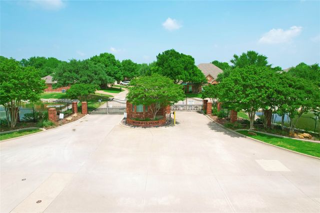 110 Crestway Drive 29, Cedar Hill, TX 75104