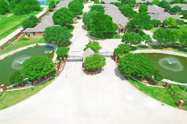 110 Crestway Drive 29, Cedar Hill, TX 75104