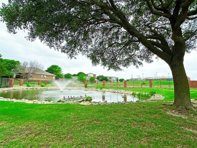 110 Crestway Drive 29, Cedar Hill, TX 75104