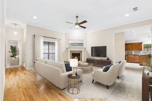 110 Crestway Drive 29, Cedar Hill, TX 75104